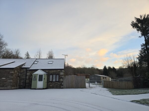Snowy scene over Sycamore Cottage